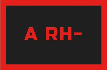 Эмблема на липучке группа крови A RH- черный красный 50X80мм - магазин Motostyles